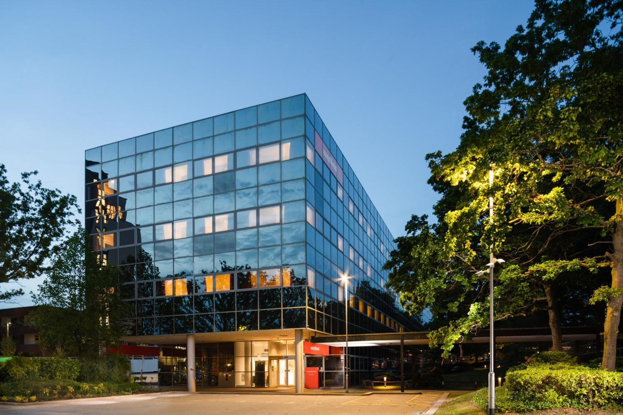 Easyhotel Мілтон-Кінз Екстер'єр фото